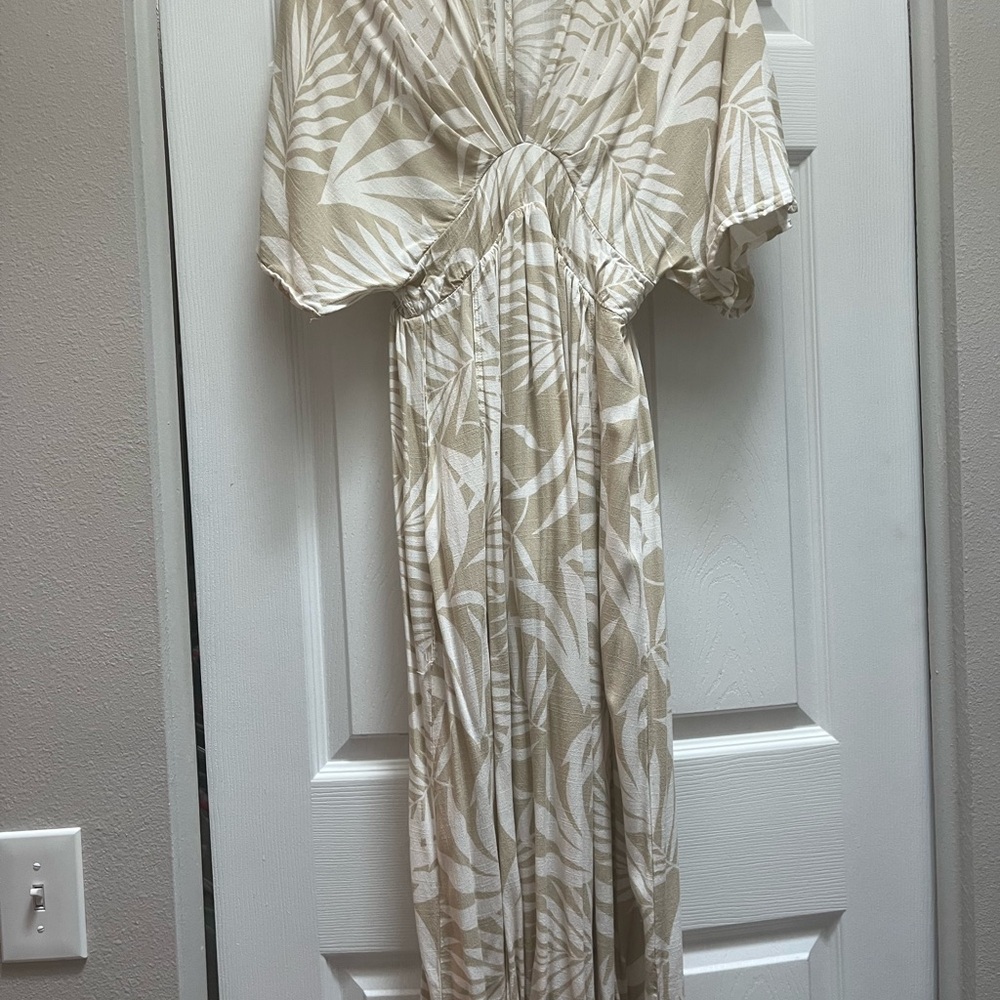 Cream Tropical Patterned Women's Dress